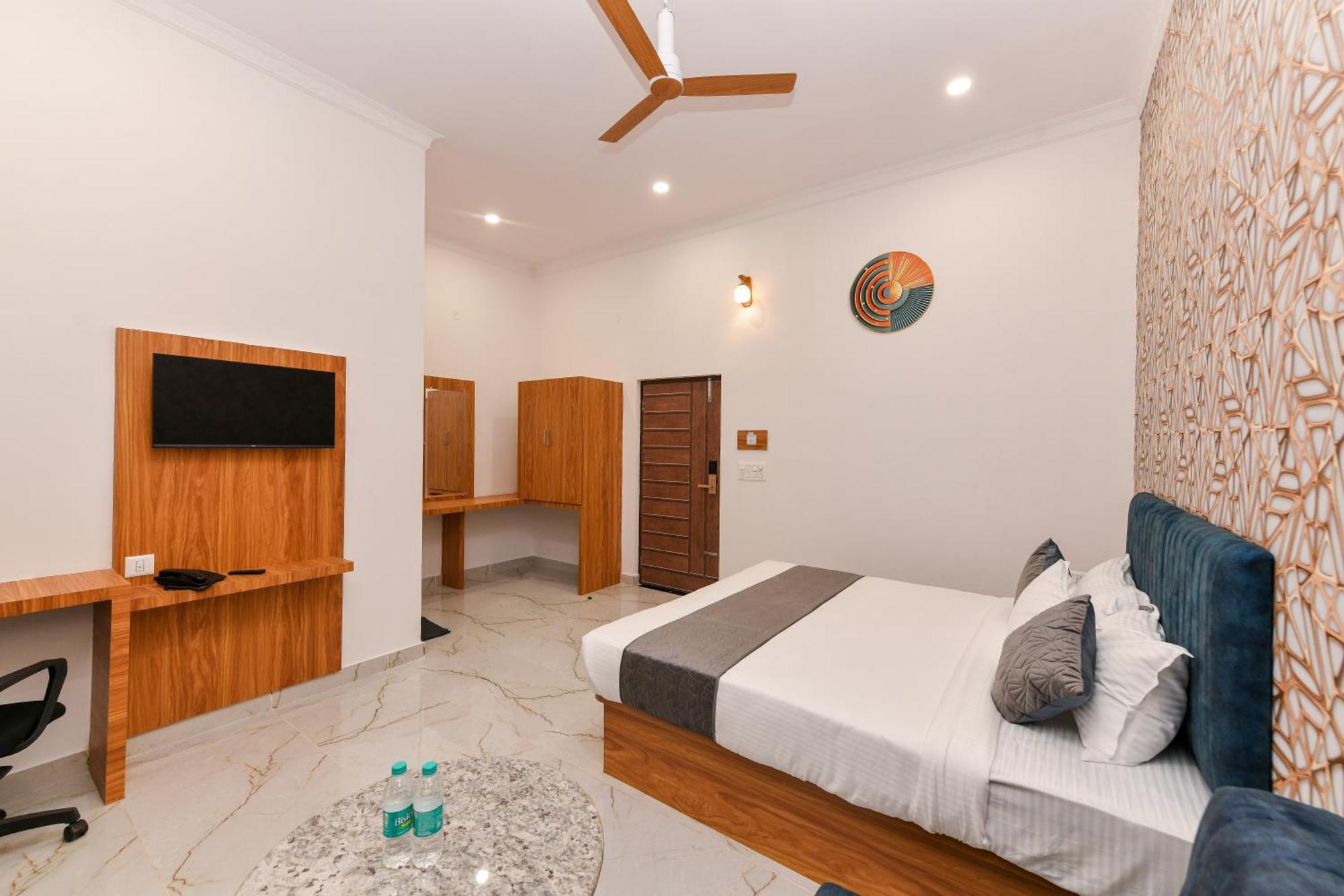 Hotel Shine International Mysore Luaran gambar