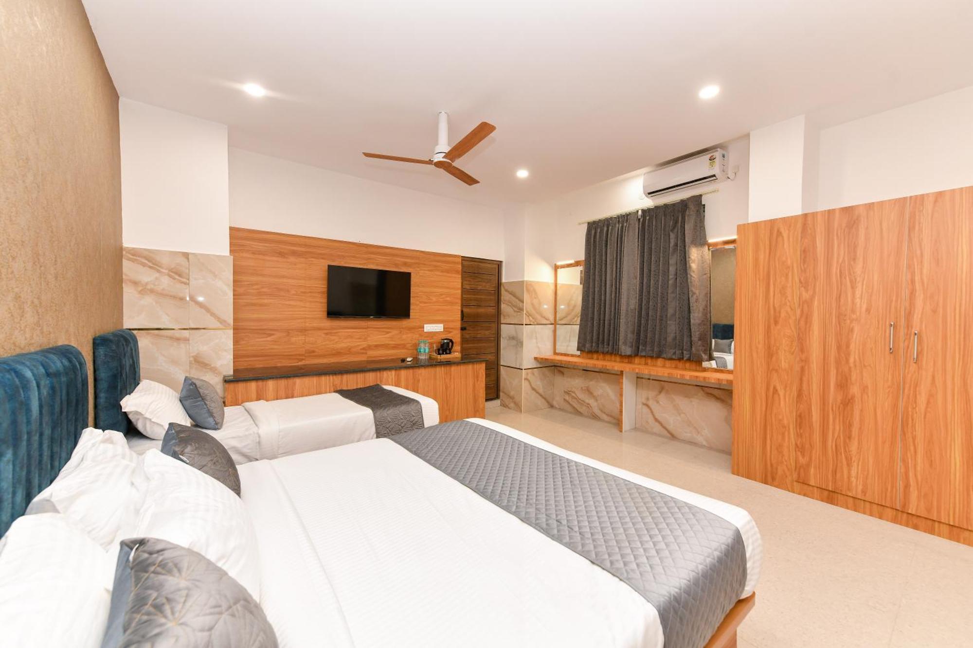 Hotel Shine International Mysore Luaran gambar