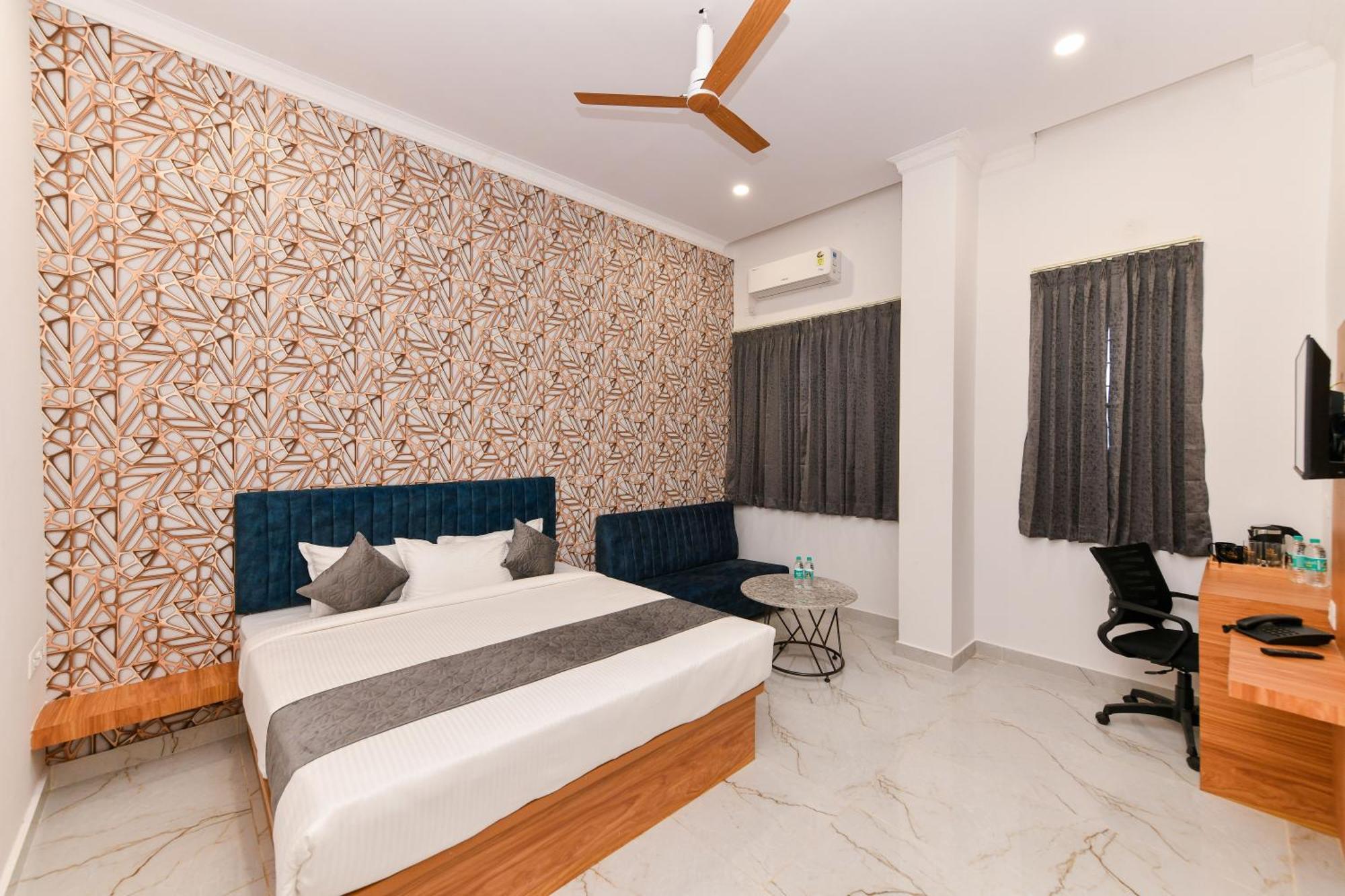 Hotel Shine International Mysore Luaran gambar