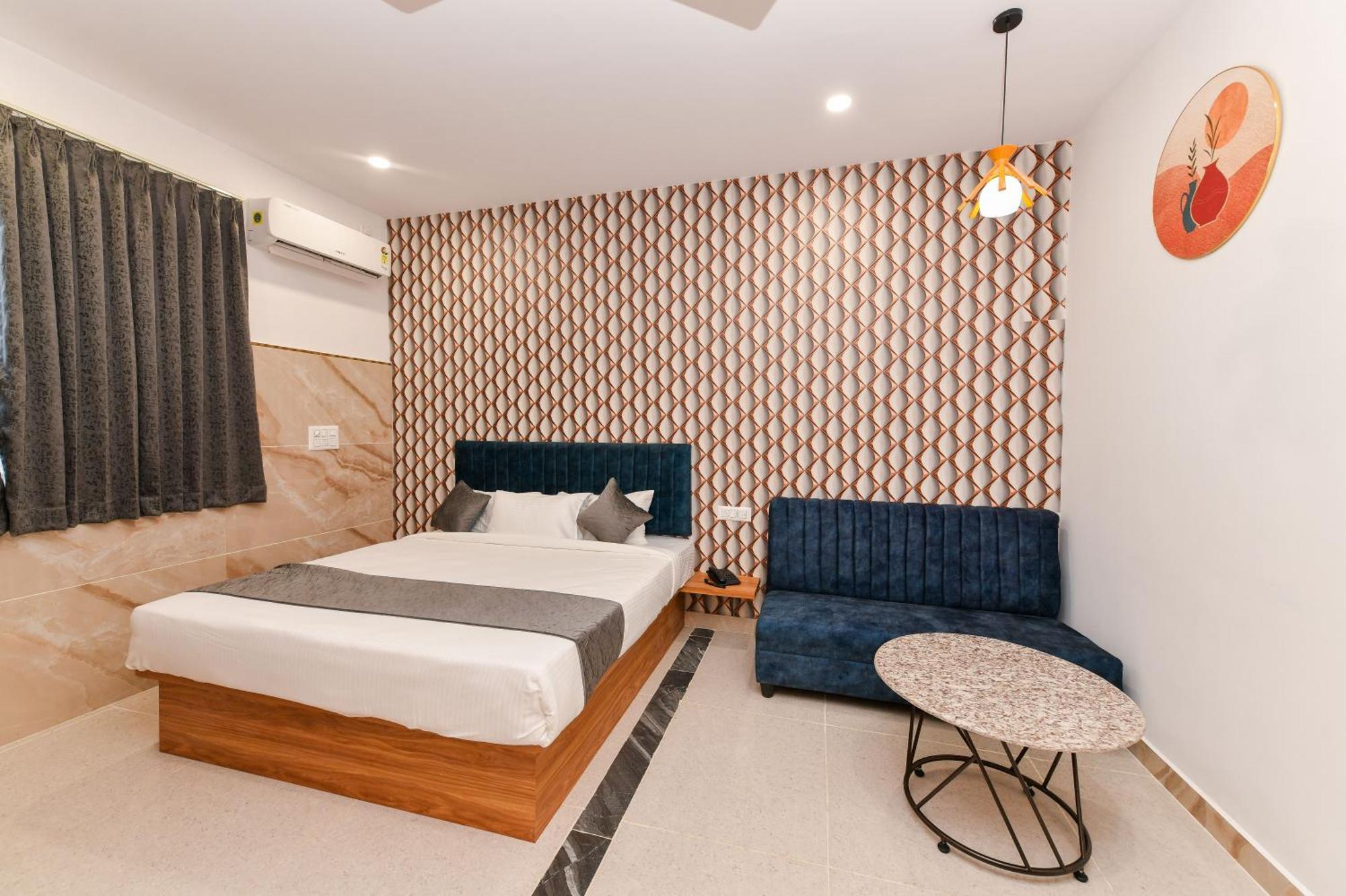 Hotel Shine International Mysore Luaran gambar