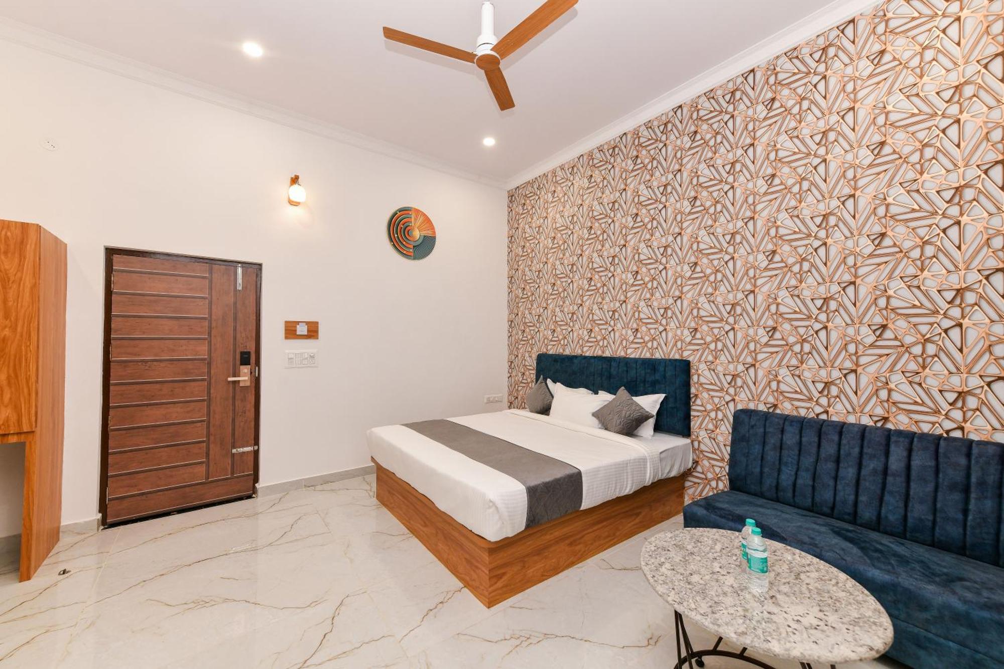 Hotel Shine International Mysore Luaran gambar
