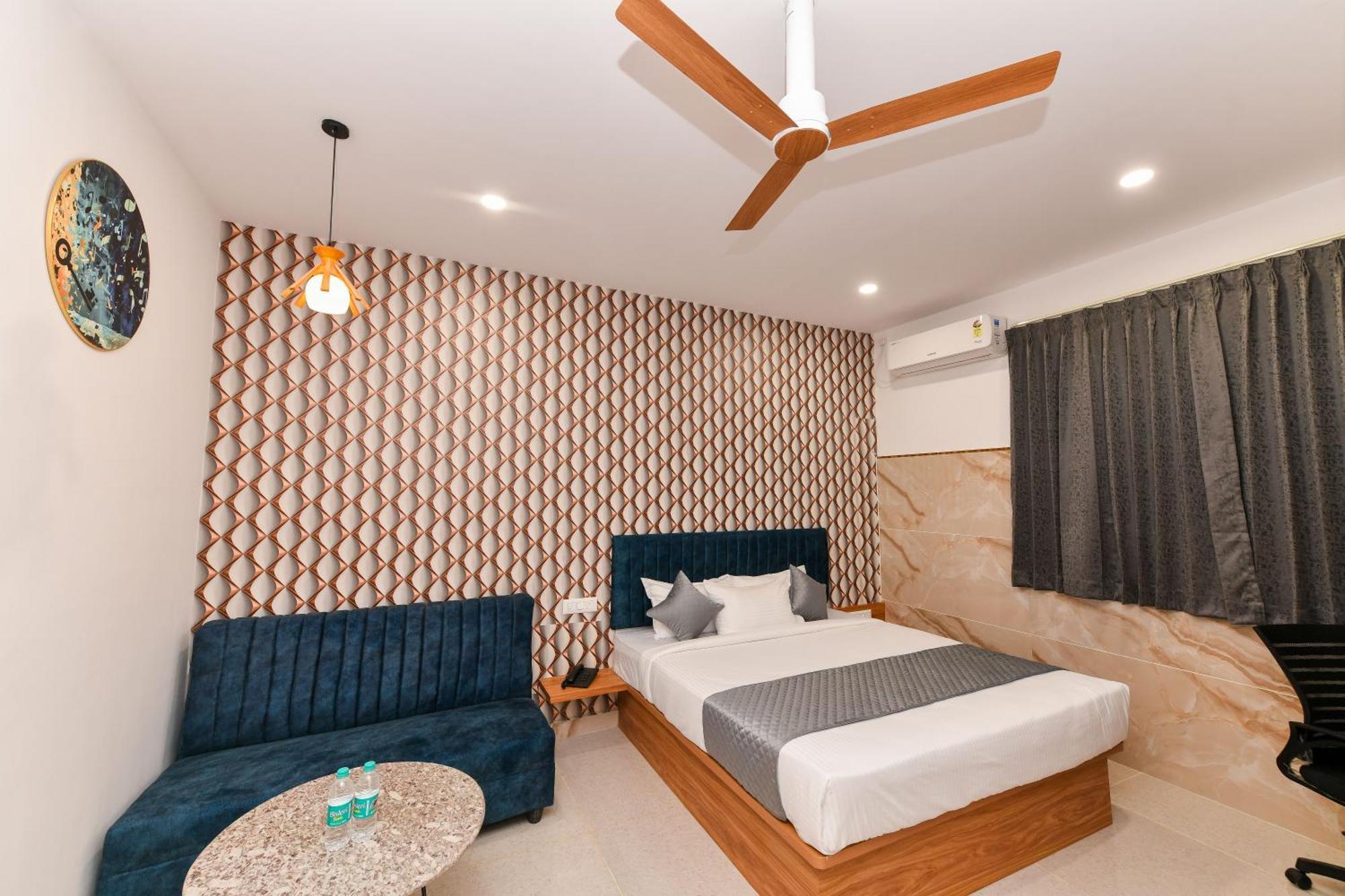 Hotel Shine International Mysore Luaran gambar