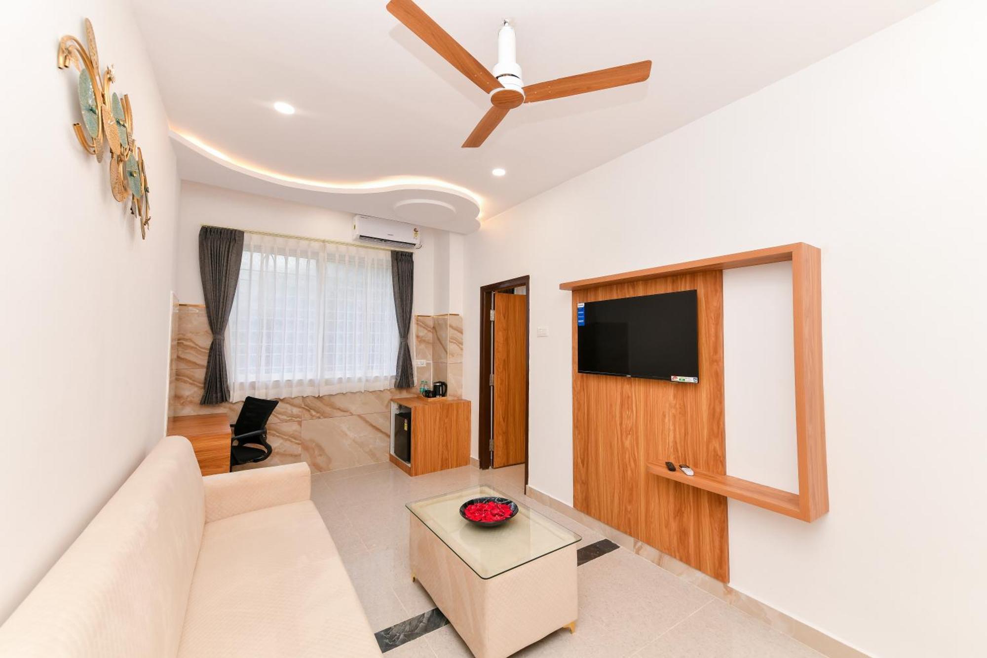 Hotel Shine International Mysore Luaran gambar