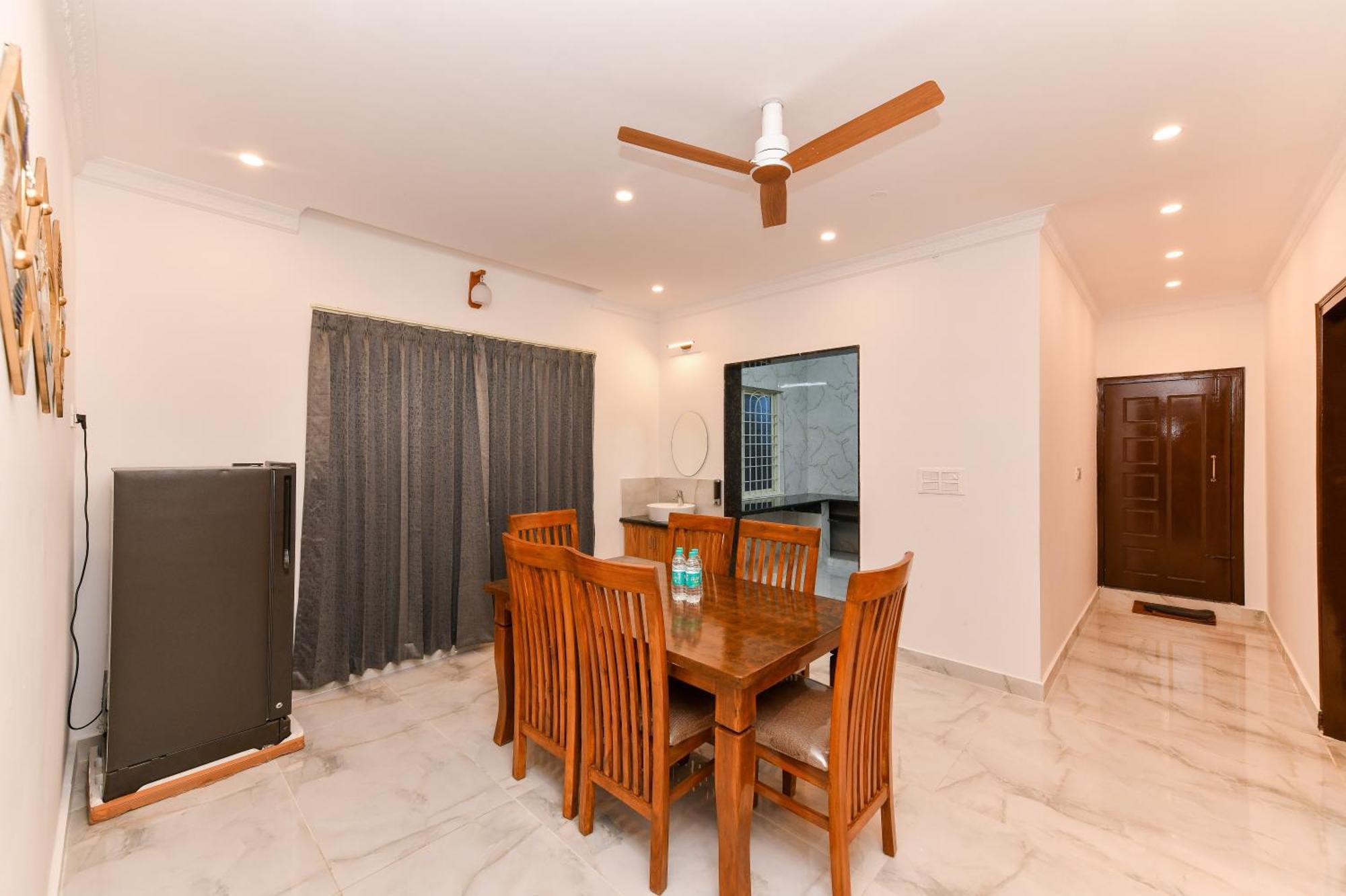 Hotel Shine International Mysore Luaran gambar